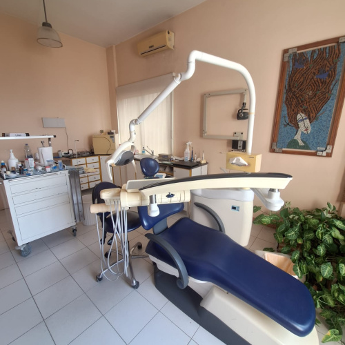 Ready To Move In Dental Clinic (130 SQM)