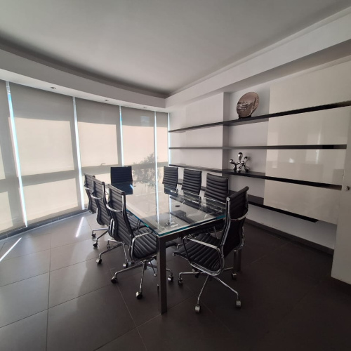 Fully Equipped And Furnished Office Space, Ideal For Business Seeking A Professional Environment With Premium Facilities And A Strategic Location (190 SQM)